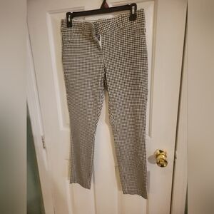 Candies, Black Stripped Ankle Capris size 5